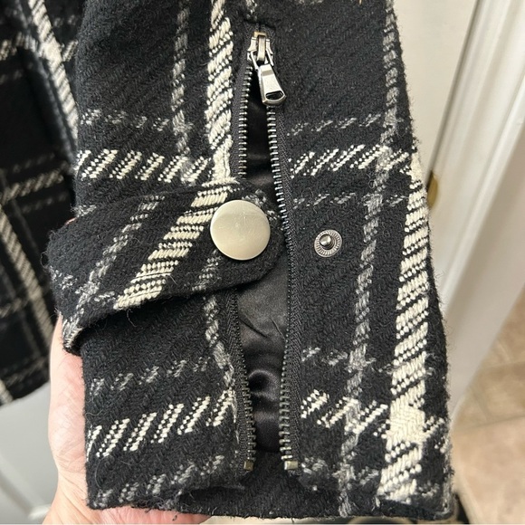 Ricki’s Chic Black Grey White Plaid Coat Belted Size XS - Picture 10 of 16